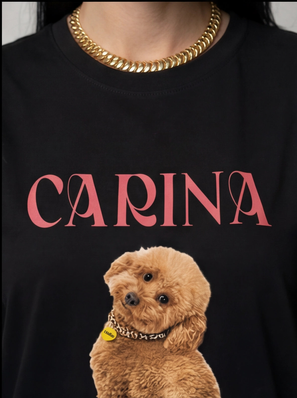 T-shirt nera barboncino