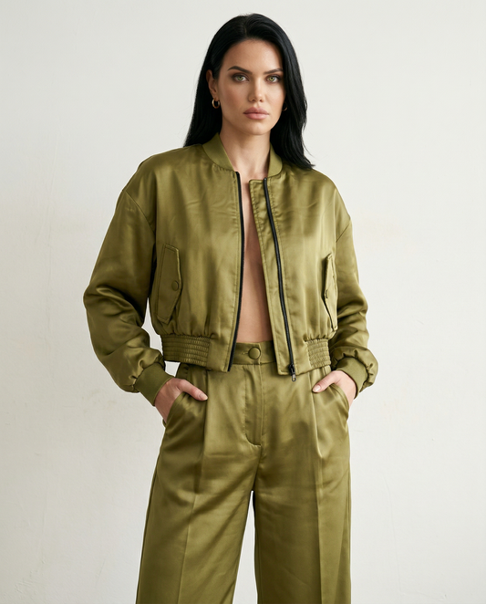 Bomber saten